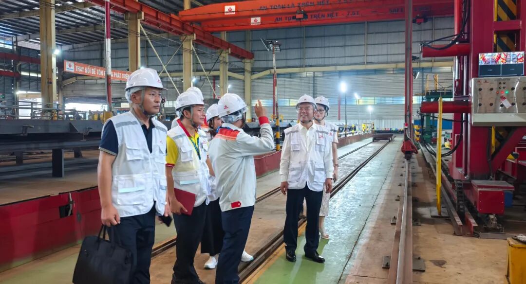 攜手共進 揚帆東盟｜天意機械董事長劉洪彬帶隊參觀越南Dai Dung Group，深化國際